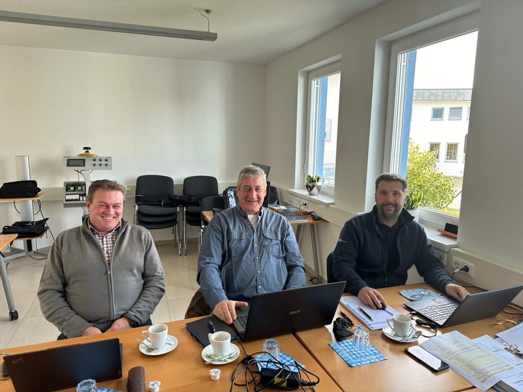 Workshop zur Optimierung der Fernleittechnik bei der Wassergenossenschaft Rauris.